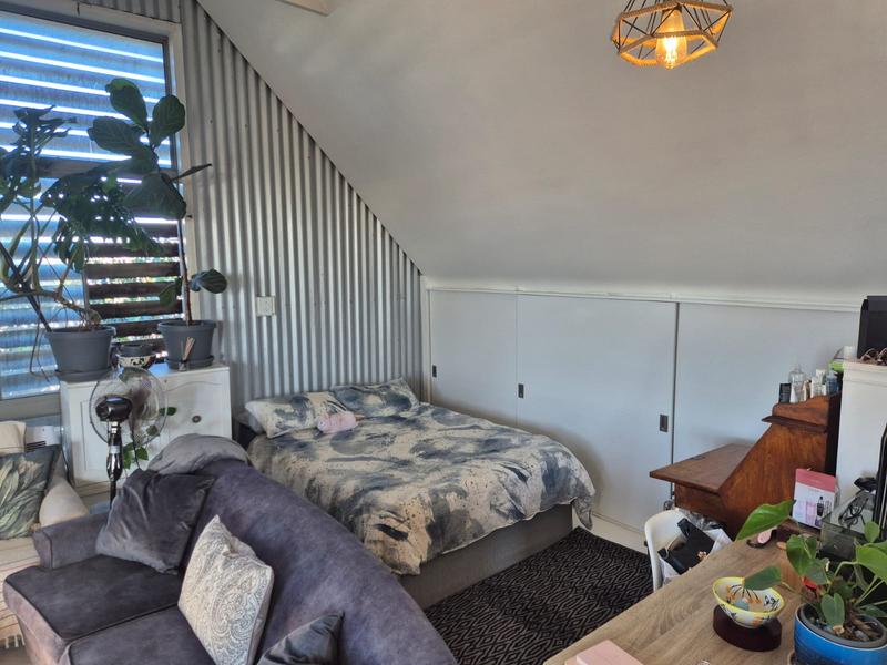 To Let 1 Bedroom Property for Rent in Woodstock Upper Western Cape